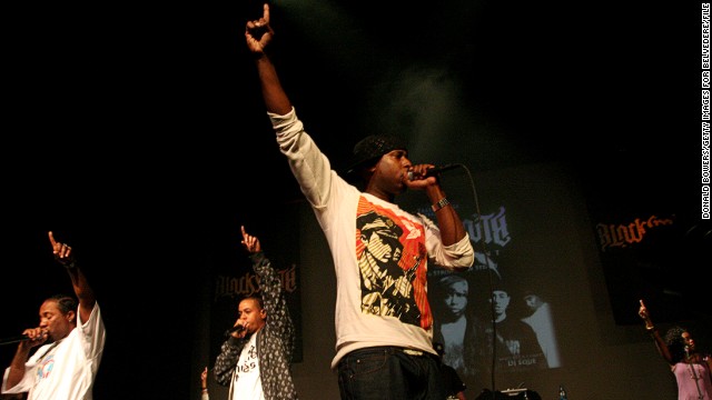 Kweli performs with Strong Arm Steady at New York's Apollo Theater in 2007. The self-described "ebony man/Apollo legend" released his early works with Rawkus Records and has since launched two labels, the now-defunct Blacksmith Music and Javotti Media, which released his latest album.