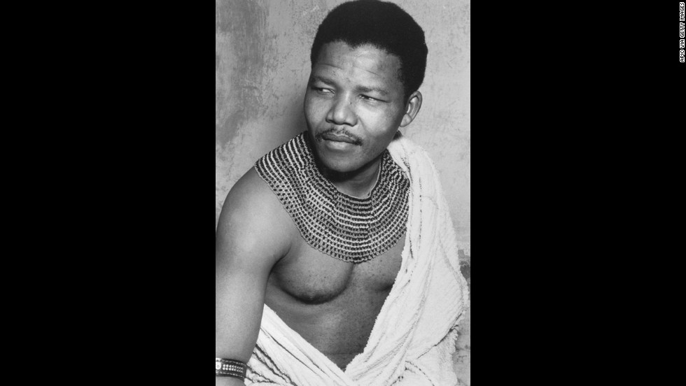 Nelson Mandela, revolucionario y político