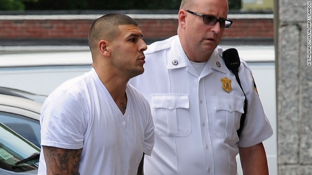 Aaron Hernandez, de estrella de la NFL a acusado de asesinato