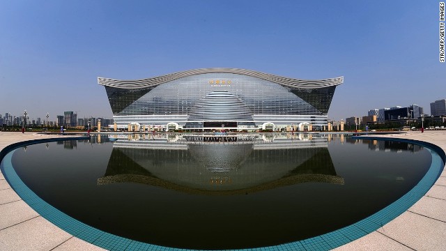 To put this in perspective, Chengdu's New Century Global Center is big enough to house 20 Sydney Opera Houses. 