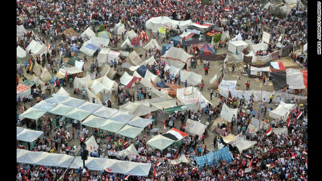 Morsy opponents protest outside the presidential palace in Cairo on July 1. 