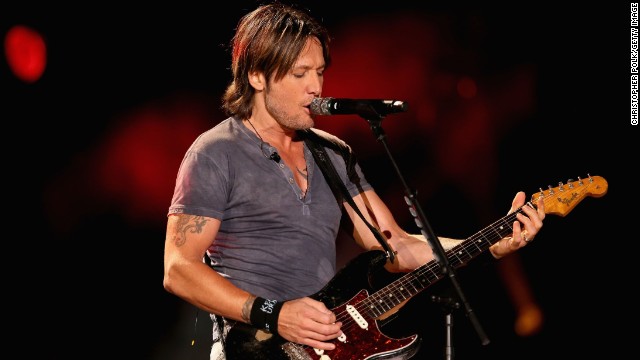 Keith Urban's sticking with 'Idol'