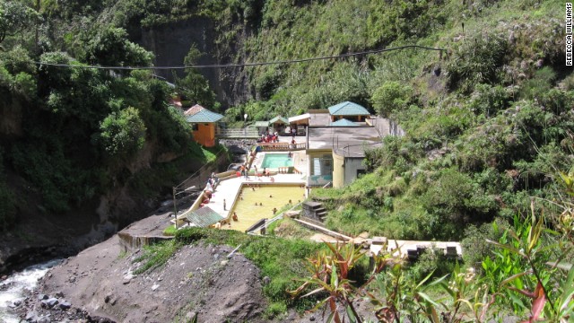 Tungurahua's "lahars" or mud flows threatened the El Salado Baths in the town of Banos in 2005, says volcanologist Rebecca Williams.<!-- --> </br>