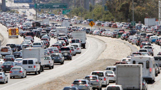 Traffic backs up on U.S. Route 101 South in San Francisco on July 6. The Bay Area airport was closed to incoming and departing traffic after the crash, according to the Federal Aviation Administration.