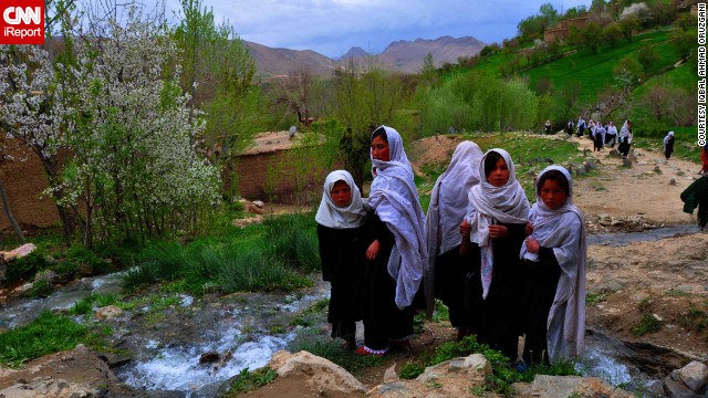 Students pause to pose for the camera in <a href='http://ireport.cnn.com/docs/DOC-839506'>Daykundi</a> province.