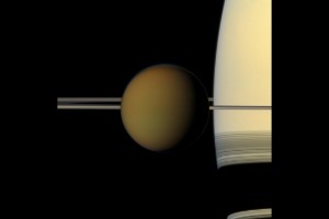 Saturno desde otra perspectiva