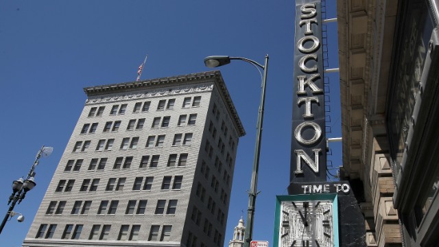 <a href='http://edition.cnn.com/2012/06/27/business/california-stockton-bankruptcy'>Stockton, California</a>, filed for bankruptcy on June 28, 2012, due to a $26 million budget deficit and an inability to reach an agreement with its creditors. 