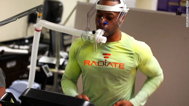If flexing your muscles doesn't impress the object of your affection, then it will at least impress your shirt. <a href='http://www.radiateathletics.com/#!home/mainPage' target='_blank'>Radiate Athletics</a>‘ new shirt lets you visually track each individual muscle’s progress in real time and make adjustments to your workout on the fly. Color changes track the progress of your work out, allowing your mirror to become the only personal trainer you need. ” border=”0″ height=”360″ id=”articleGalleryPhoto0018″ style=”margin:0 auto;display:none” width=”640″/><cite style=
