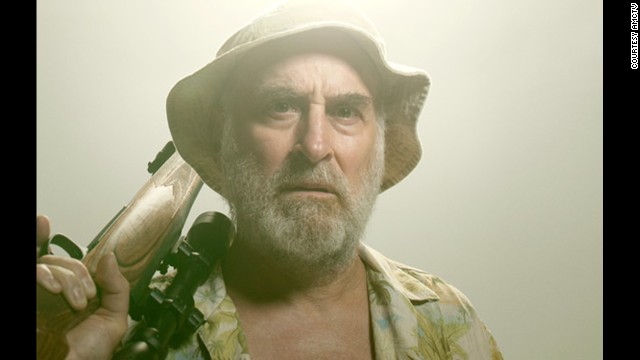 Dale Horvath (Jeffrey DeMunn) was killed by a zombie.