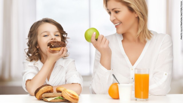 Cómo evitar la obesidad en los niños sin inculcarles miedo a engordar