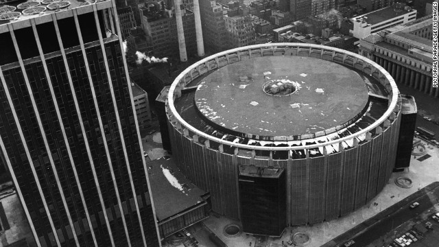 Madison Square Garden Gets 10 Years To Find New Location Cnn Com