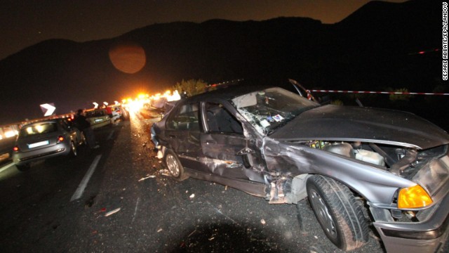 Al menos 36 muertos en un choque de bus al sur de Italia