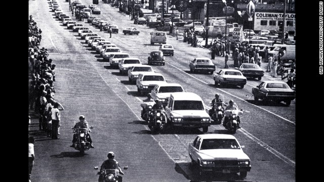 Elvis Presley's funeral cortege in Memphis, Tennessee on August 18, 1977.