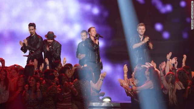 Backstreet Boys take us back on 'America's Got Talent'