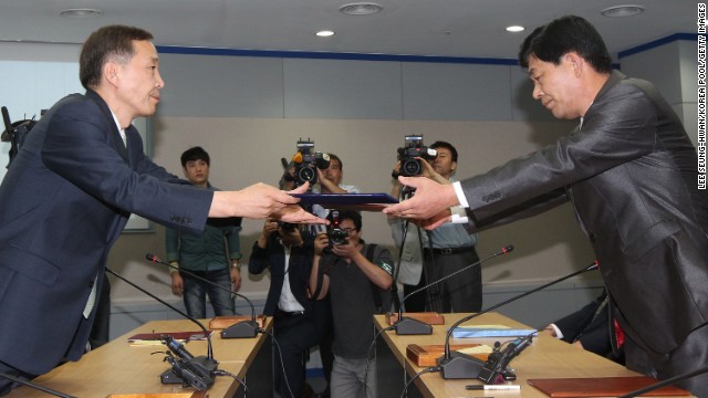 Corea del Norte reanuda los encuentros de familias separadas por la guerra con Corea del Sur