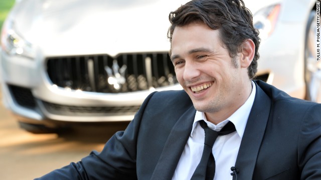 James Franco loves a selfie, and more news to note