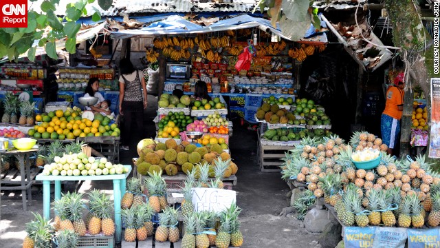 Ronald de Jong <a href='http://ireport.cnn.com/docs/DOC-996312'>photographed roadside fruit vendors</a> in Tupi, Philippines. He says the town is known as the "fruits, flowers and vegetables basket of the South."