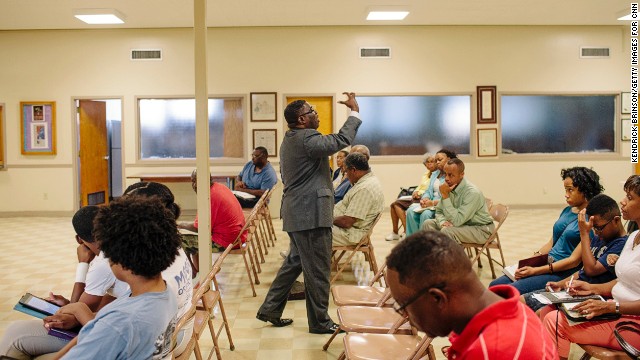 The pastor of the historic church today is the Rev. Arthur Price Jr., whose Wednesday evening Bible studies draw about 40 people. 