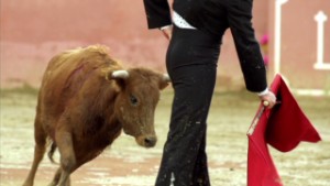 Bourdain watches bullfighting in Spain
