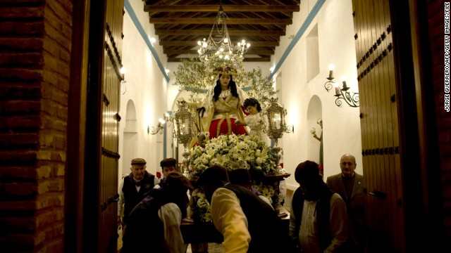 Music, food, drink, dance and dressing up make saints' festivals a highlight of the year in Spain, even in the tiniest of villages. These revelers are taking part in la Fiesta de los Rondeles in Casarabonela.