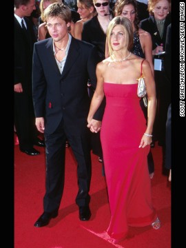 Jennifer Aniston and Brad Pitt were one of the golden couples walking the red carpet at the 2000 Emmy Awards.