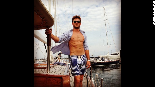 ... and it's not hard to see why. But Scott Eastwood is just one budding celebrity who clearly inherited the star gene. Check out these other famous offspring.