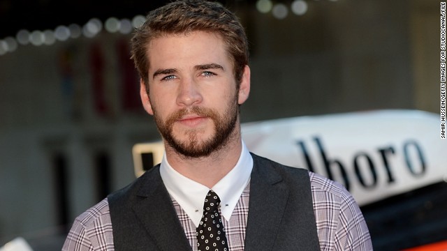 Liam Hemsworth's lip lock, and more news to note