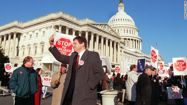 Rep. Thomas Davis III, R-Virginia, attends a rally in Washington on January 5, 1996, urging the end of the government shutdown.
