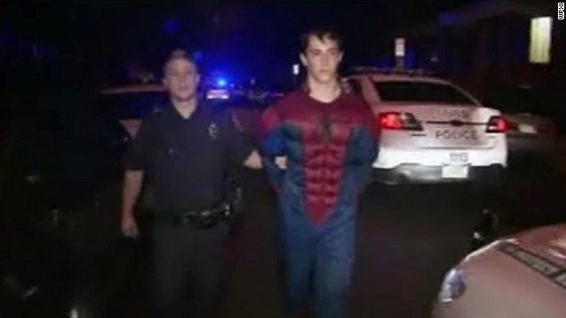 Arrestan a 'Spider-Man' tras intentar robar una tienda en EE.UU.