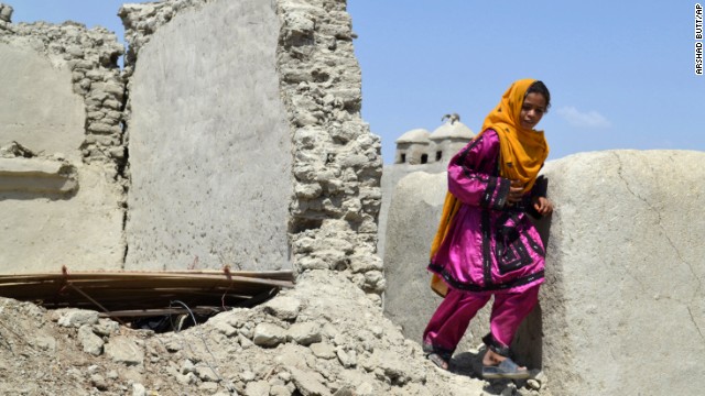 Al menos 15 muertos y 50 heridos en un nuevo terremoto de 6,8 grados en Pakistán
