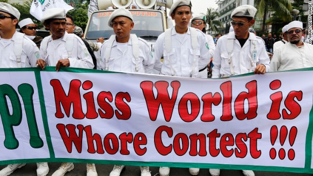 130926231259-indonesia-miss-world-protest-horizontal-gallery.jpg