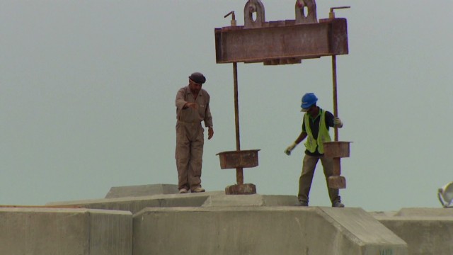 Is Qatar abusing migrant workers? – News Stream - CNN.com ... - 640 x 360 jpeg 30kB