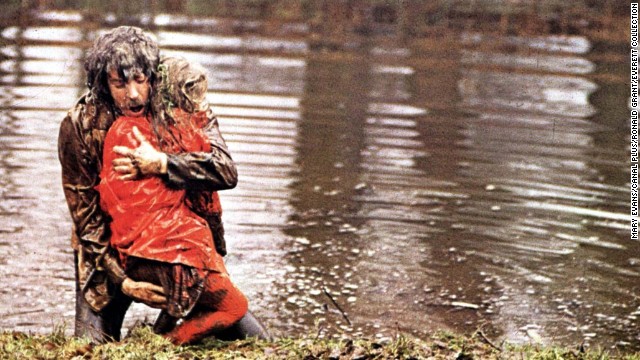 In 1973's<strong> "Don't Look Now,</strong>" a troubled couple (Donald Sutherland and Julie Christie) travel to Venice to escape the grief caused by the death of their daughter. Sutherland's character has visions of seeing his child in a red coat, but it's actually a serial killer -- and Sutherland's visions are actually about himself. The haunting film was directed by Nicolas Roeg.