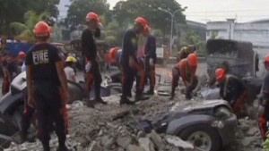 131015181548-ctw-ramos-quake-hits-philippines-00010622-story-body.jpg