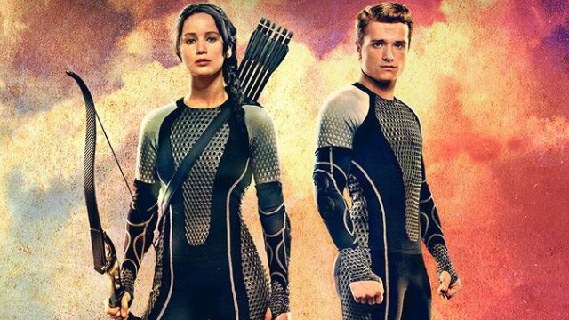 'Catching Fire' catches on with critics