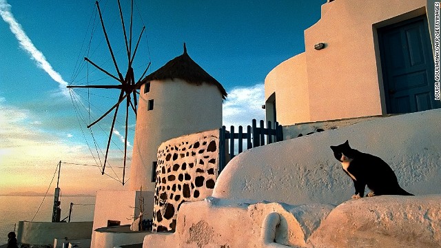 http://i2.cdn.turner.com/cnn/dam/assets/131029141911-lonely-planet-2014-destinations-greek-islands-horizontal-gallery.jpg