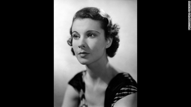 This head shot, taken to promote the 1937 movie "Storm in a Teacup," captured a "very sleek" and "natural-looking" Vivien Leigh, according to Kendra Bean, author of "Vivien Leigh: An Intimate Portrait" -- the new book out by Running Press to commemorate the 100th anniversary of her birth. The British actress, known for her Academy Award-winning roles in "Gone With the Wind" and "A Streetcar Named Desire," would have been 100 years old on Tuesday, November 5. <!-- -->
</br><!-- -->
</br><i>Image courtesy of "Vivien Leigh: An Intimate Portrait" (Running Press)</i>