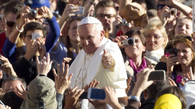 Monjas españolas descubren una "llamada perdida" del papa Francisco Monjas españolas descubren una "llamada perdida" del papa Francisco