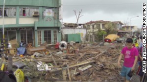 131109125607-raw-typhoon-philippines-aftermath-00004027-story-body.jpg