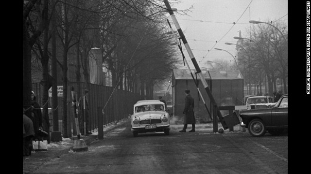 On December 20, 1963, the wall that separated the city of Berlin for 2½ years was opened for the first time at Christmas as the result of an agreement between the two mayors.