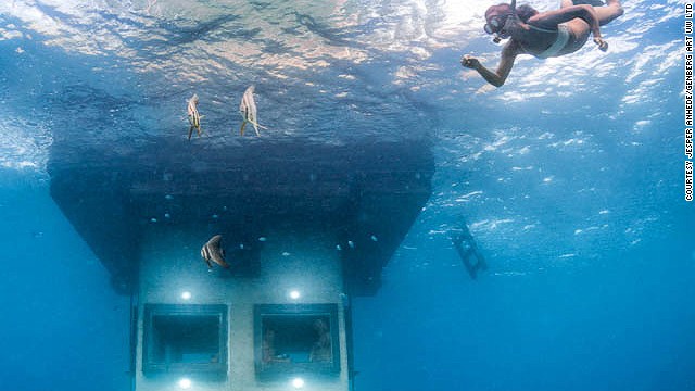 The company behind this design also launched The Utter Room in 2000, another underwater room in the middle of a lake in Sweden.