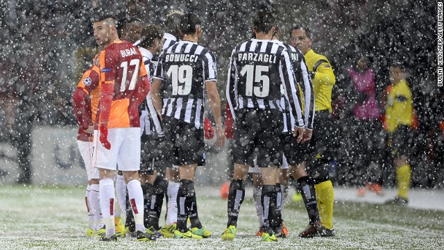 Portuguese referee Pedro Proenca suspended the game between Galatasaray and Juventus in Istanbul following a snowstorm during the first half. Play was halted in the 32nd minute when players and officials could no longer see the white lines on the pitch. 