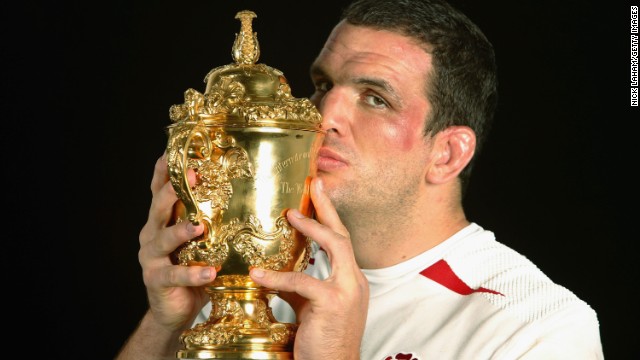 Martin Johnson, who led England to Rugby World Cup glory in 2003, has always been a huge fan of the NFL. He spent time training with the San Francisco 49ers in 2001 and has used gridiron as an inspiration for his coaching plans.