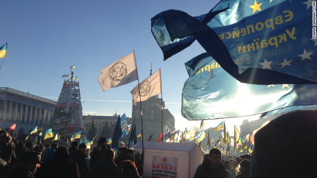 KIEV, UKRAINE: Pro-Europe protesters pour into Independence square on December 14. Opposition supporters have been camping since Nov. 21 in Independence Square - in protest against President Yanukovich's last minute refusal to sign an agreement bringing Ukraine closer to the European Union, in favor of Russia. Photo by CNN's Diana Magnay.