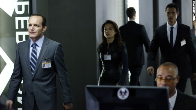 <strong>Loser: Marvel's "Agents of S.H.I.E.L.D." </strong>-<strong> </strong>Commercially, ABC's "Agents of S.H.I.E.L.D." started out well. But it hasn't broken out despite the fanboy buzz, and critics are hoping for improvement. It better hope there aren't more Victoria's Secret fashion shows in the future. 