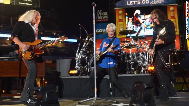 REO Speedwagon announced December 13 that it had canceled its performance.