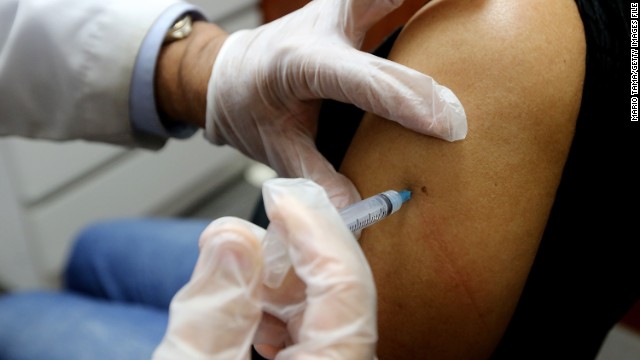 Flu vaccine may work better in women, study suggests