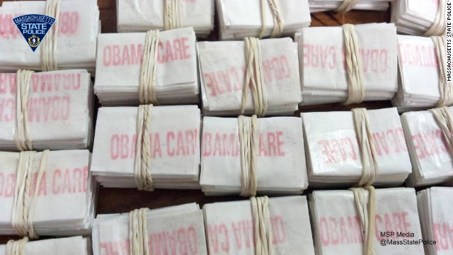 Decomisan bolsas de heroína etiquetadas con la leyenda 'Obama Care'
