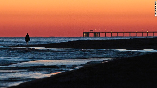 Enjoy 32 miles of white sand beaches and the fresh seafood found at the <a href='http://www.gulfshores.com' target='_blank'>Alabama Gulf Coast</a> beach towns of Gulf Shores, Fairhope, Orange Beach (shown here) and Dauphin Island. Visitors can soak up the sun during the annual Hangout Music Festival (May 16-18), the National Shrimp Festival (October 9-12) or any time in between.