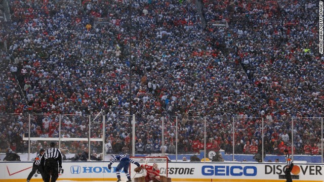 The 105,491 attendance could set a new record high for a hockey match, pending confirmation by the Guinness Book of Records. The previous record of 104,173 was set in the same venue for a 2010 match between Michigan and Michigan State. As many as 40,000 Toronto Maple Leafs fans made the journey from across the Canadian border for the game.